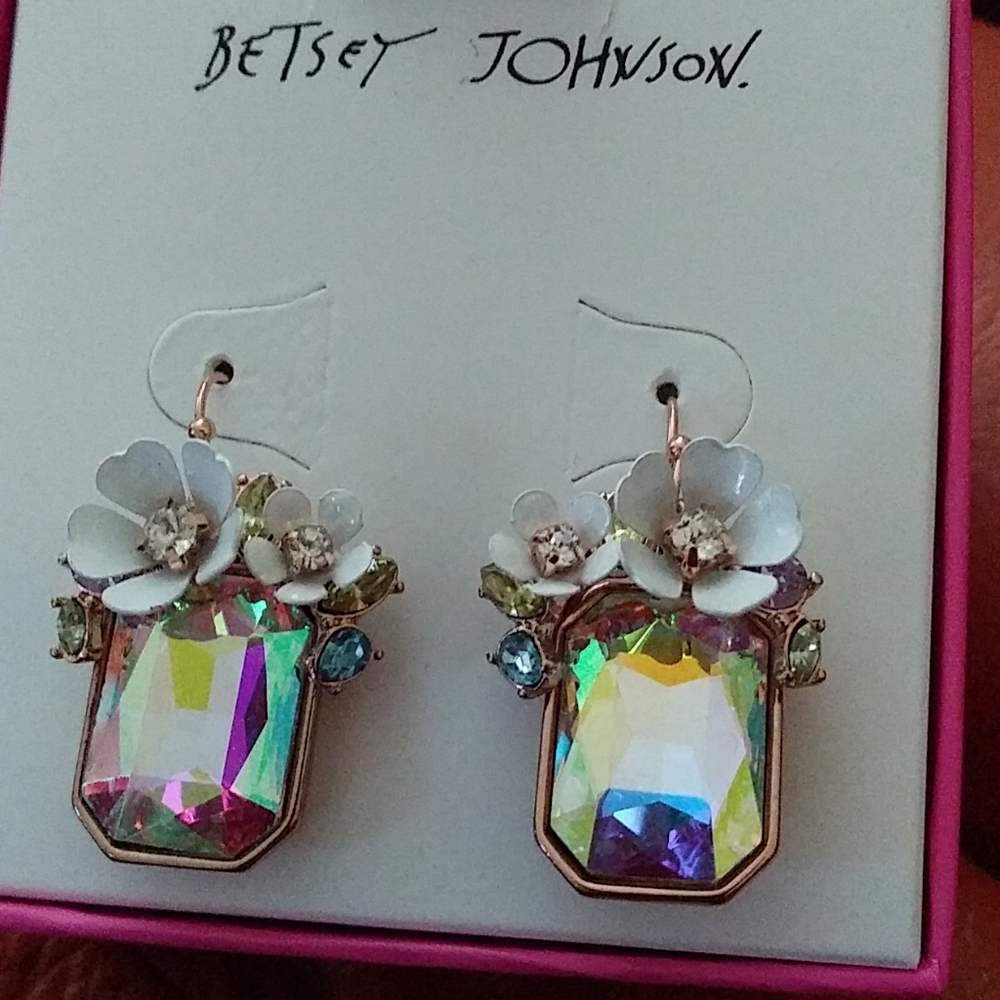 Betsey Johnson earrings nib FINAL PRICE